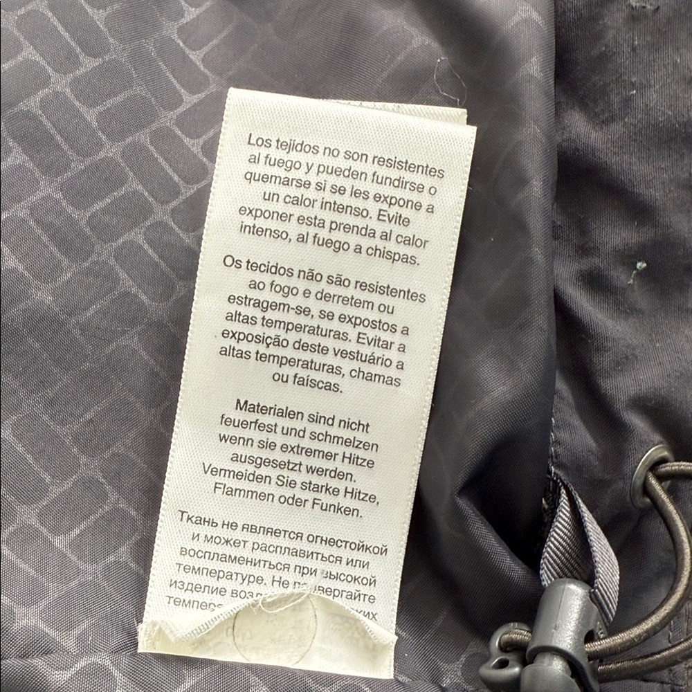Columbia Men's Dark Gray Raincoat - Picture 10 of 12